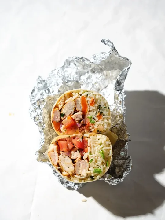 The chicken burrito Marinated grilled chicken (halal)